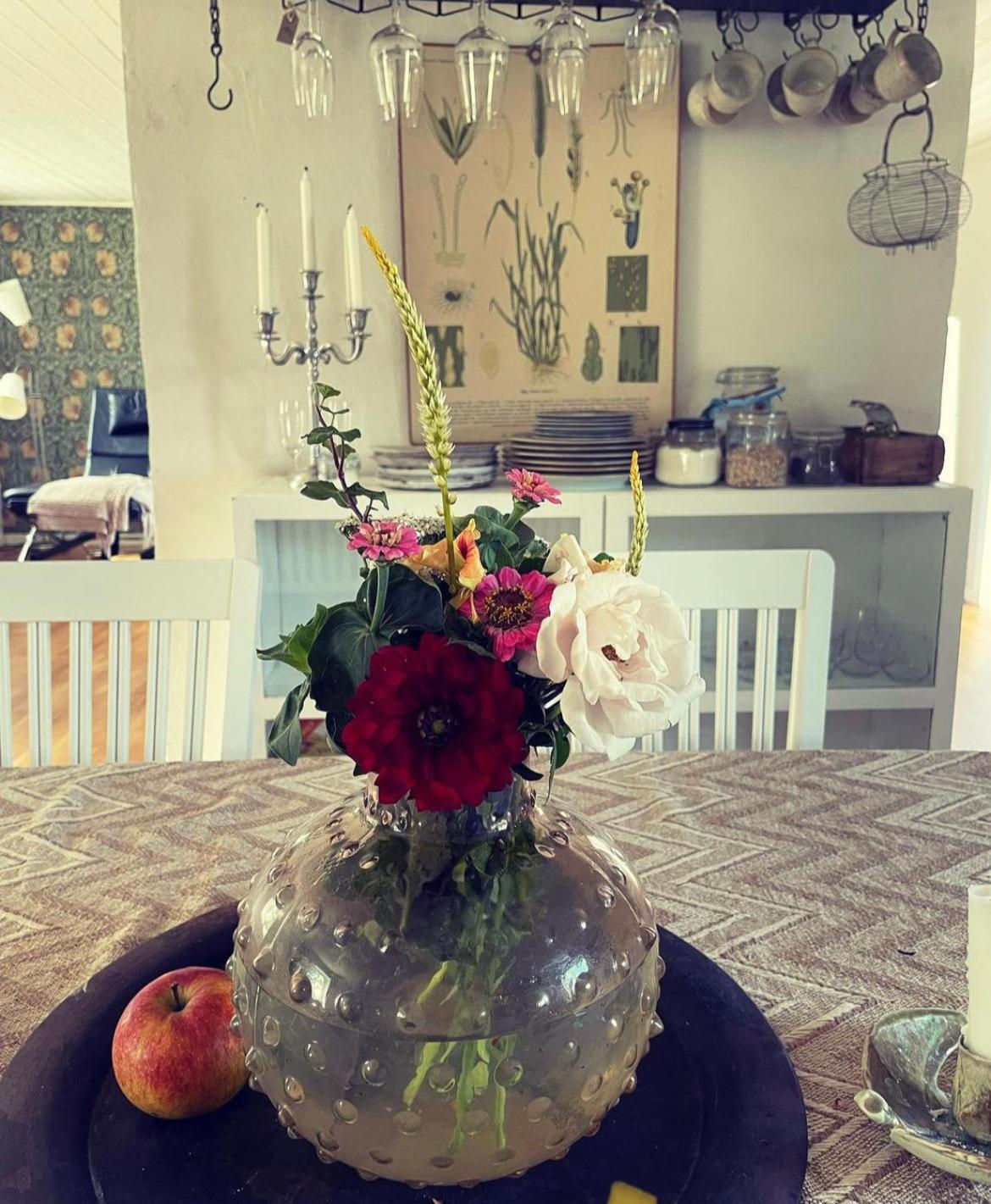 Ruth & Iris Farmhouse 네슈 외부 사진
